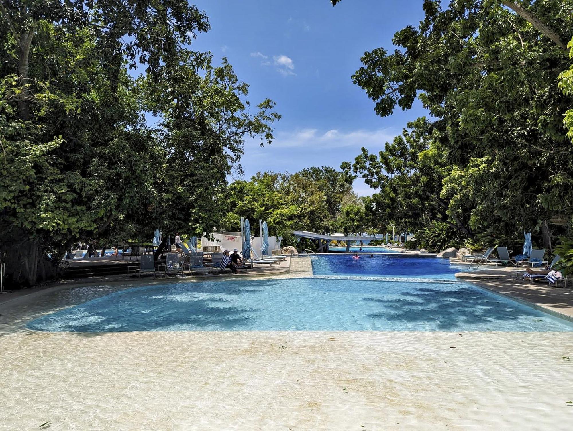 Dominiks Quite And Elegant Studio Ocean View Pool At Tambuli Resort High Floor Lapu-Lapu City Kültér fotó